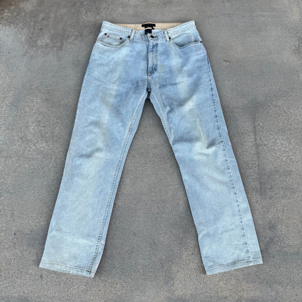 Tommy Hilfiger Classic Fit Light Wash Denim Jeans Mens 33x34 Blue Cotton